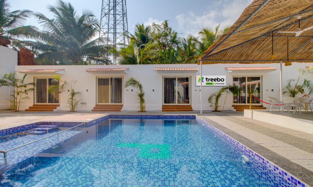 Treebo Code Red Otel Morjim Dış mekan fotoğraf